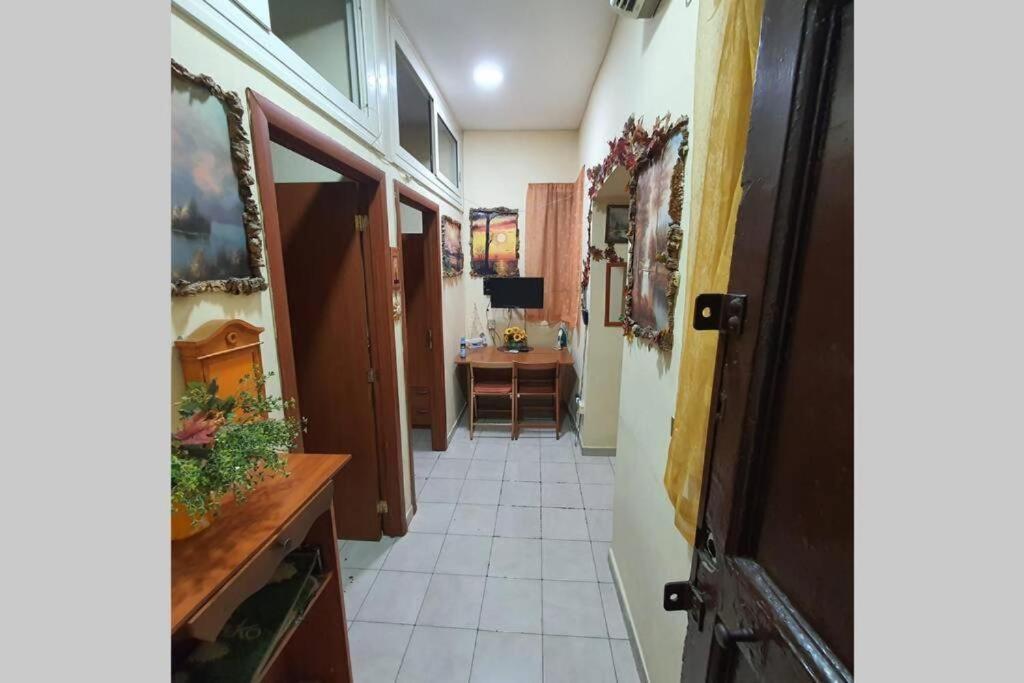 Napolix Centro, Intero Appartamentino, Casa Vacanze, Suite Tricamere Nel Cuore Di Napoli Экстерьер фото